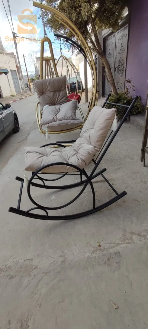 كل ما يخص كراسي الارجوحة بالحديد الصلب عمل متقن يتحمل وزن 130كغ بالتجربة . الشخصية . الدفع عند الاستلام 58 ولايةBalançoire 25000دج