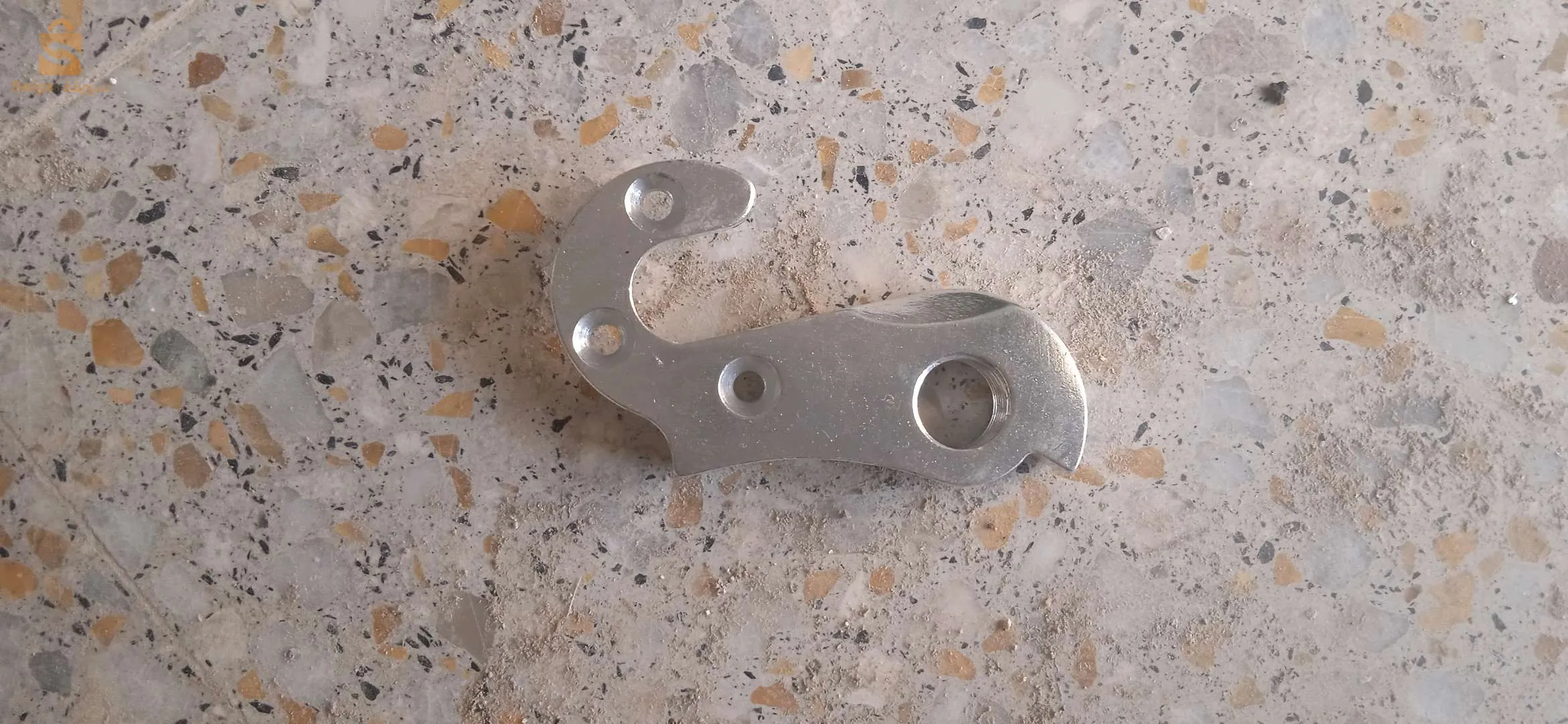 بيع دراجات الهوائية و قطع غيارها