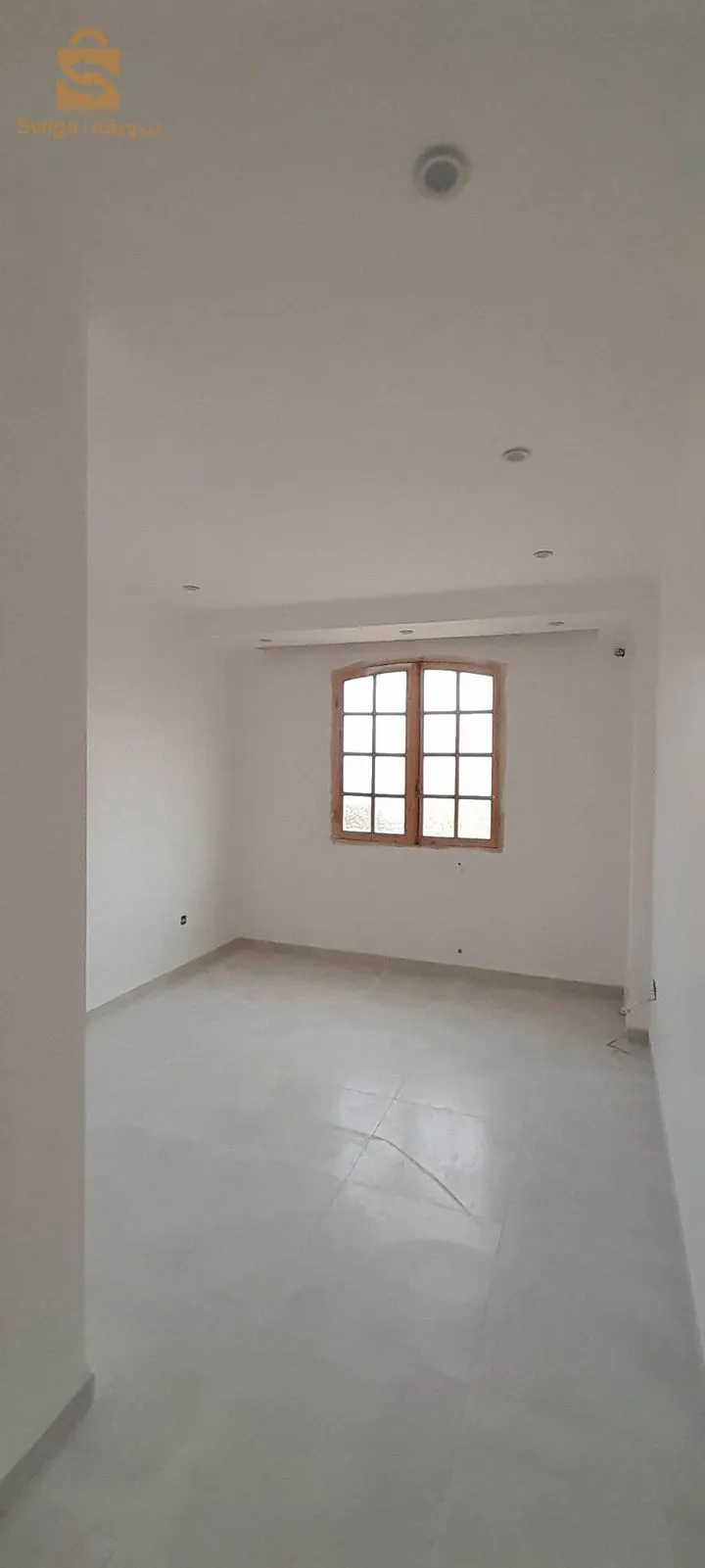 مرحبا بالجميع لكل من يريد تغيير ديكور أو صباغة بيته نحن في الخدمة اتصلو على الرقم التالي 0561369898