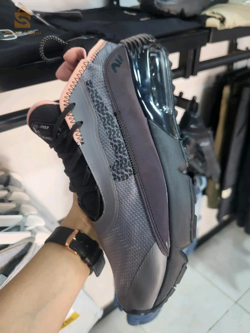 نايك ## c 27سعر جيد ونويعة رفيعة ## أوريجنال ## فيتنام