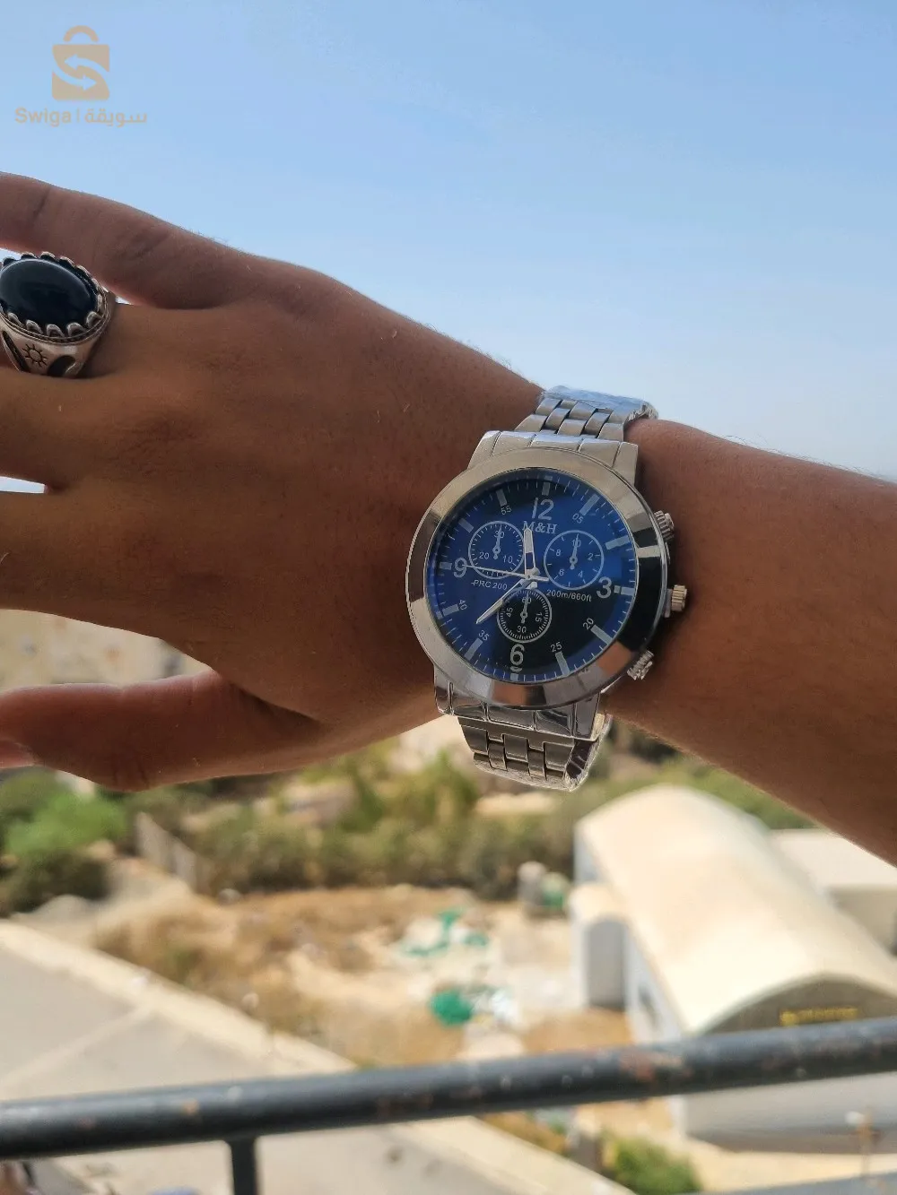 ساعة رجالية جديدة مع خاتم و براسلي هدية في العلبة