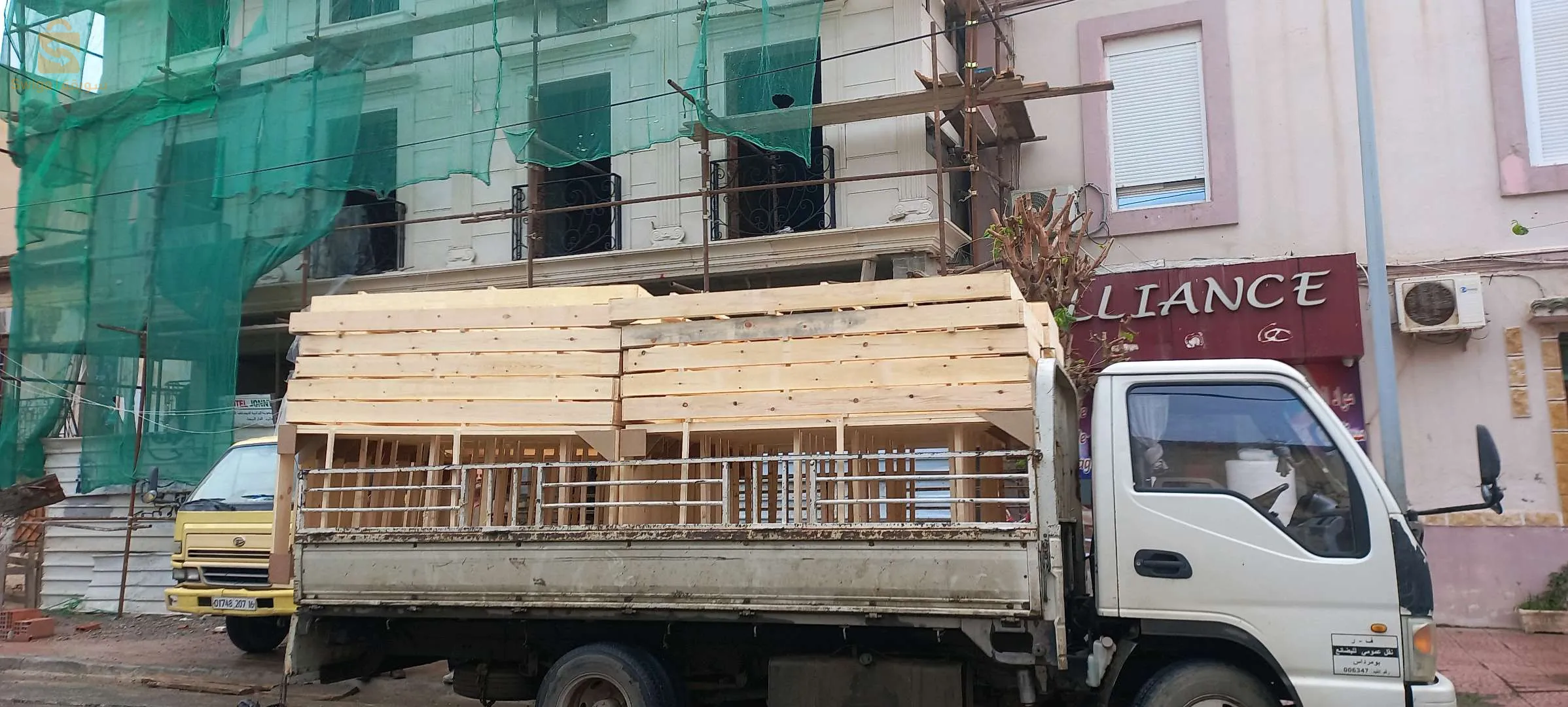 precadres en bois