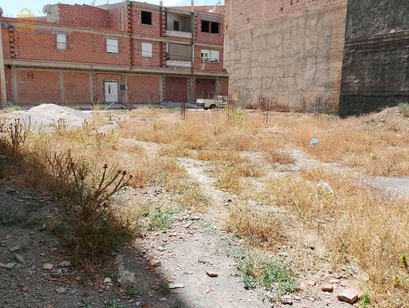 قطعة ارض حي الرياض 3 باتنة