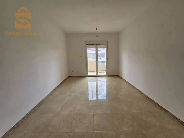 سكن للبيع تحت ديبلاكس في ام البواقي ville عند يوسفي عبد المومن