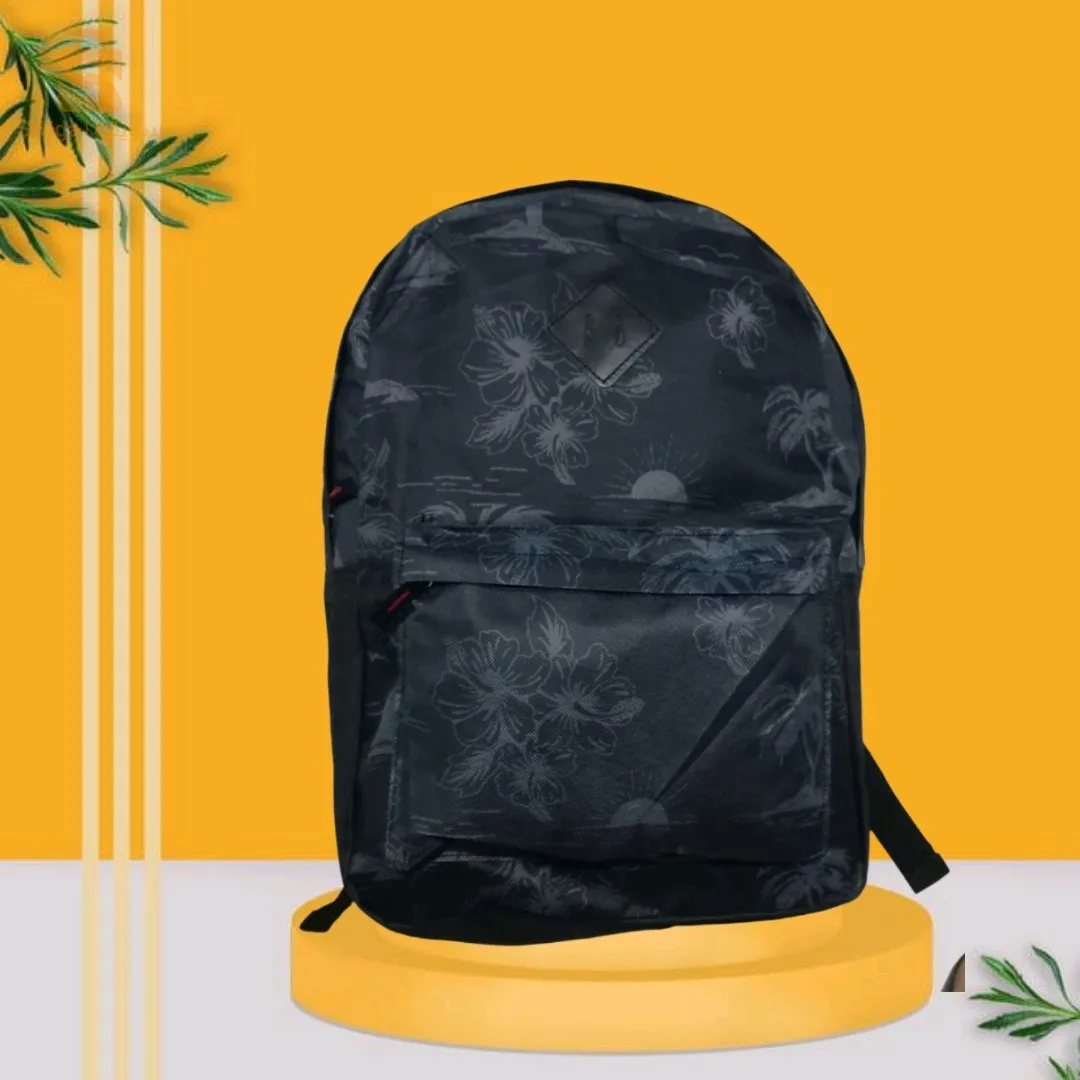 حقيبة مدرسية