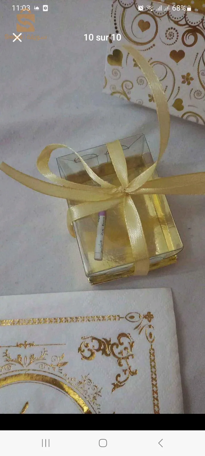 sac avec boîte à gâteaux et boîte à dragées