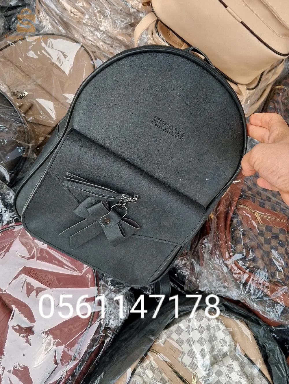 حقائب مدرسية بالجملة والتجزئة