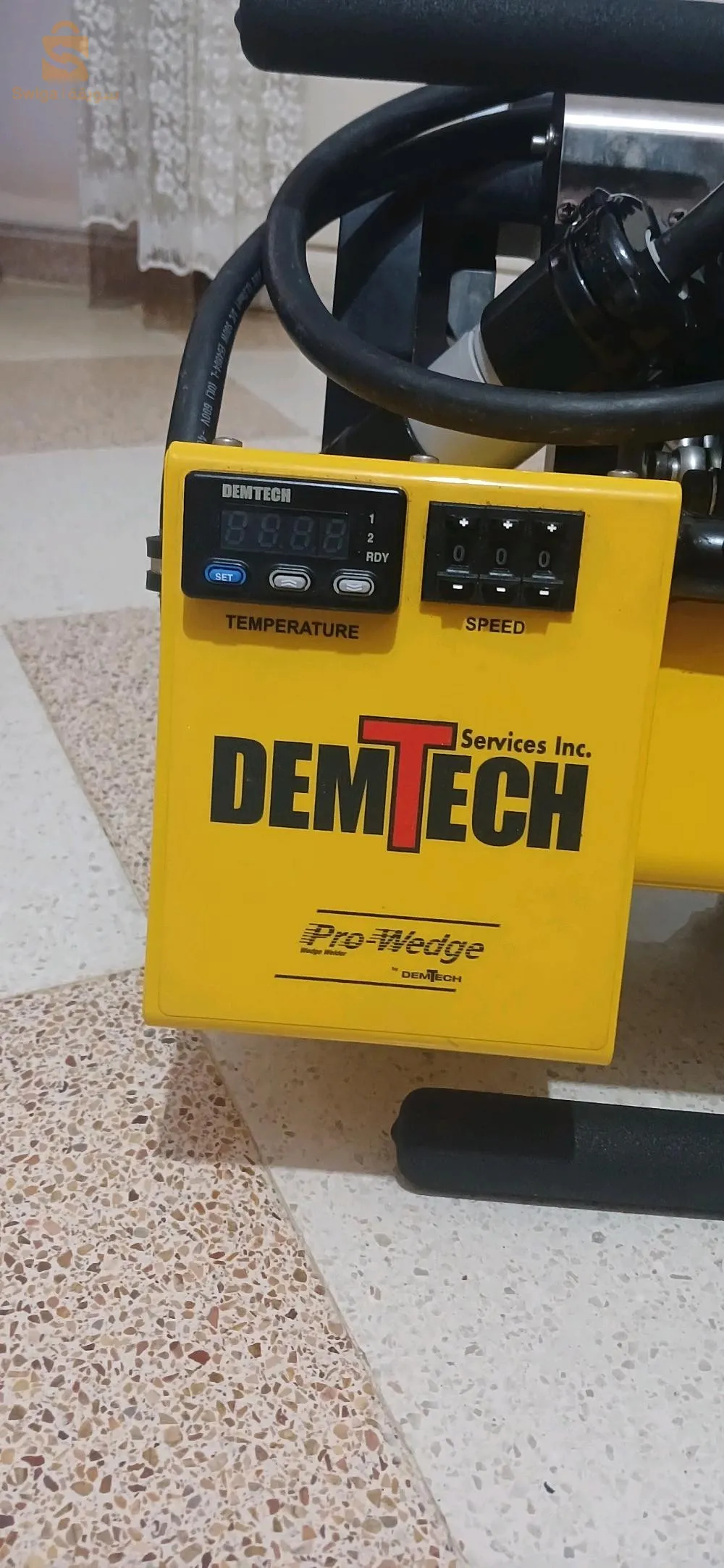 post à souder DEMTECH