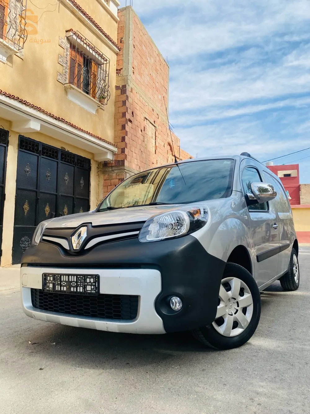 renault kangoo 2020 gris roulé 118 000 km 00 peinture 00 afferoid 0799938069