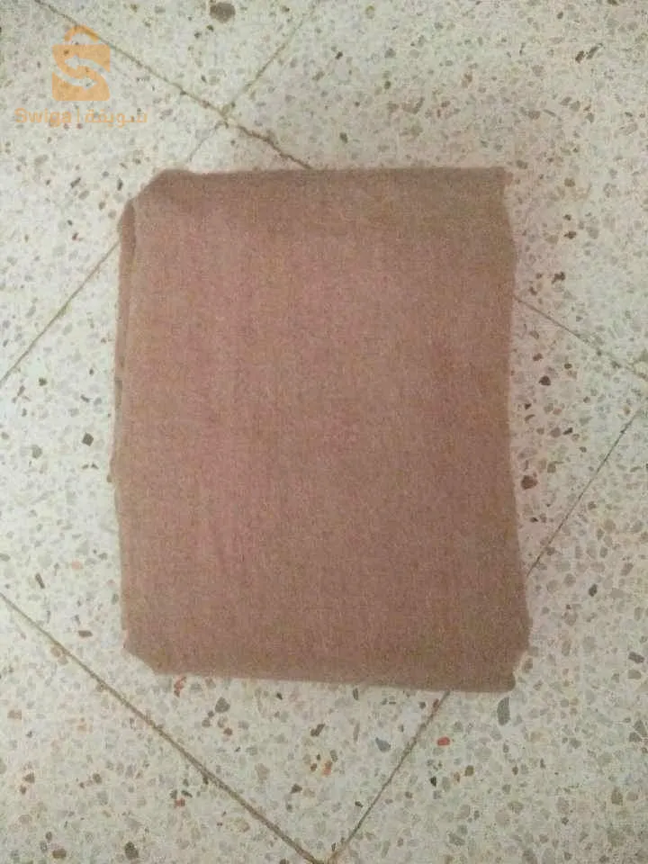 قطعة من قشابية وبر عقيقة