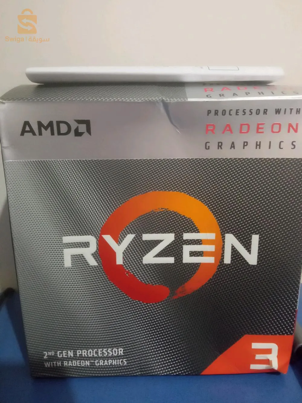 ✅Processor: AMD ryzen3 3200g
✅ Motherboard: Azuse A320 
✅Ram: 8 gb 3200hz
✅Storage: Ssd 256gb
✅Psu simpl
✅Case simpl