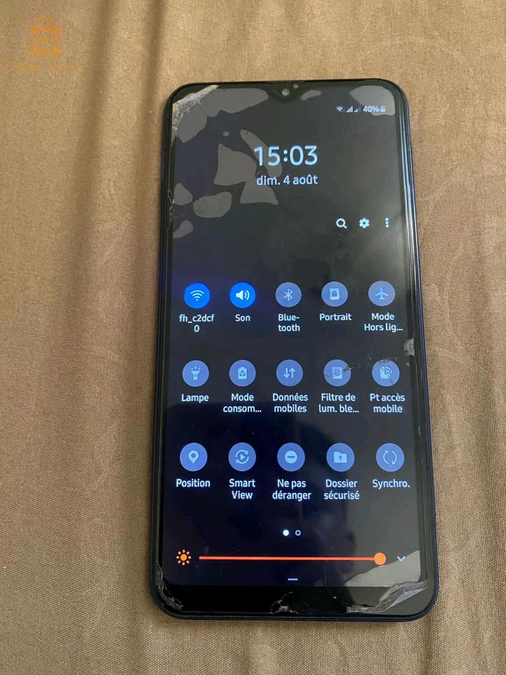 هاتف جميل للبيع بسعر رخيص جدا