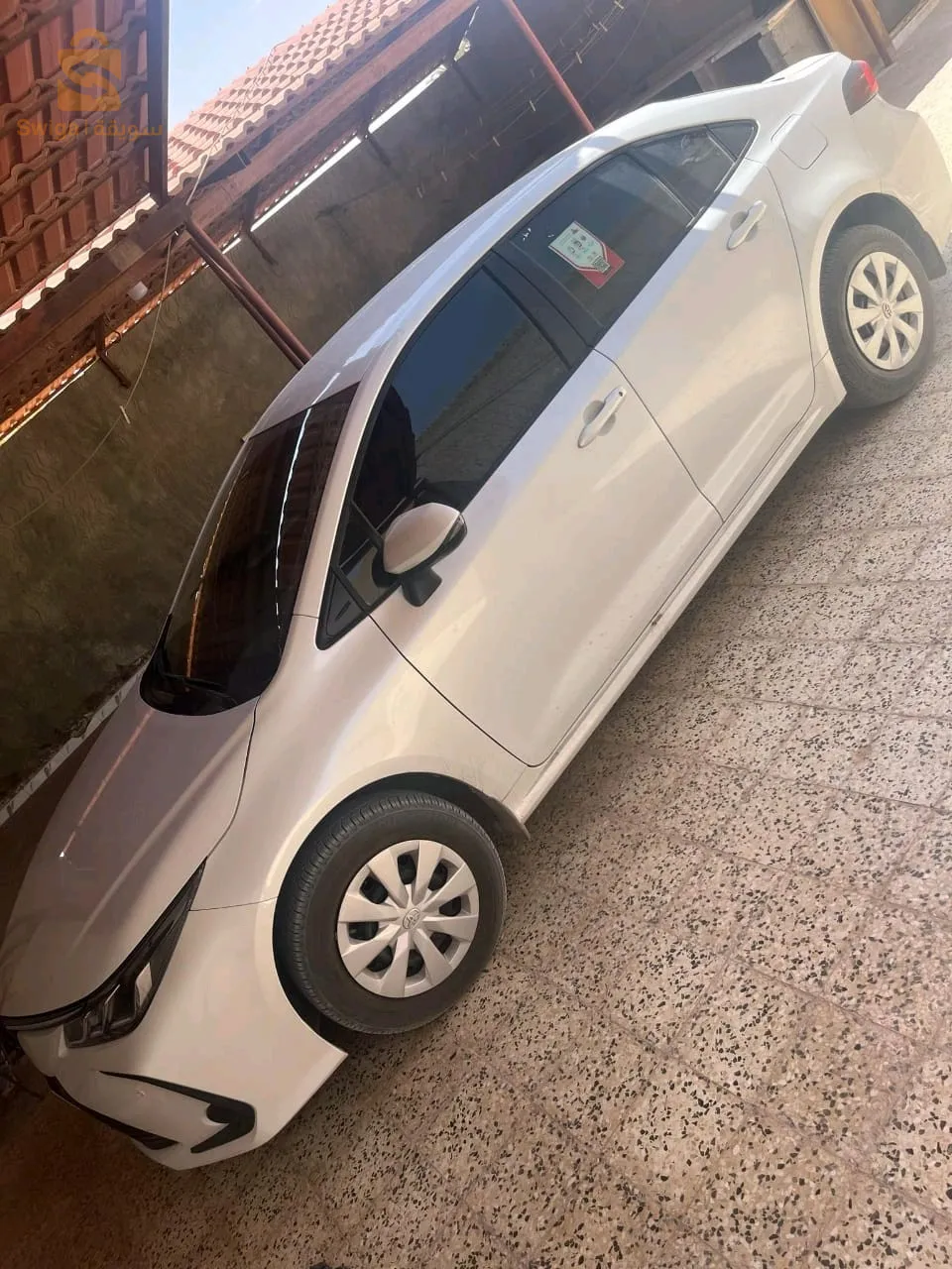 للبيع