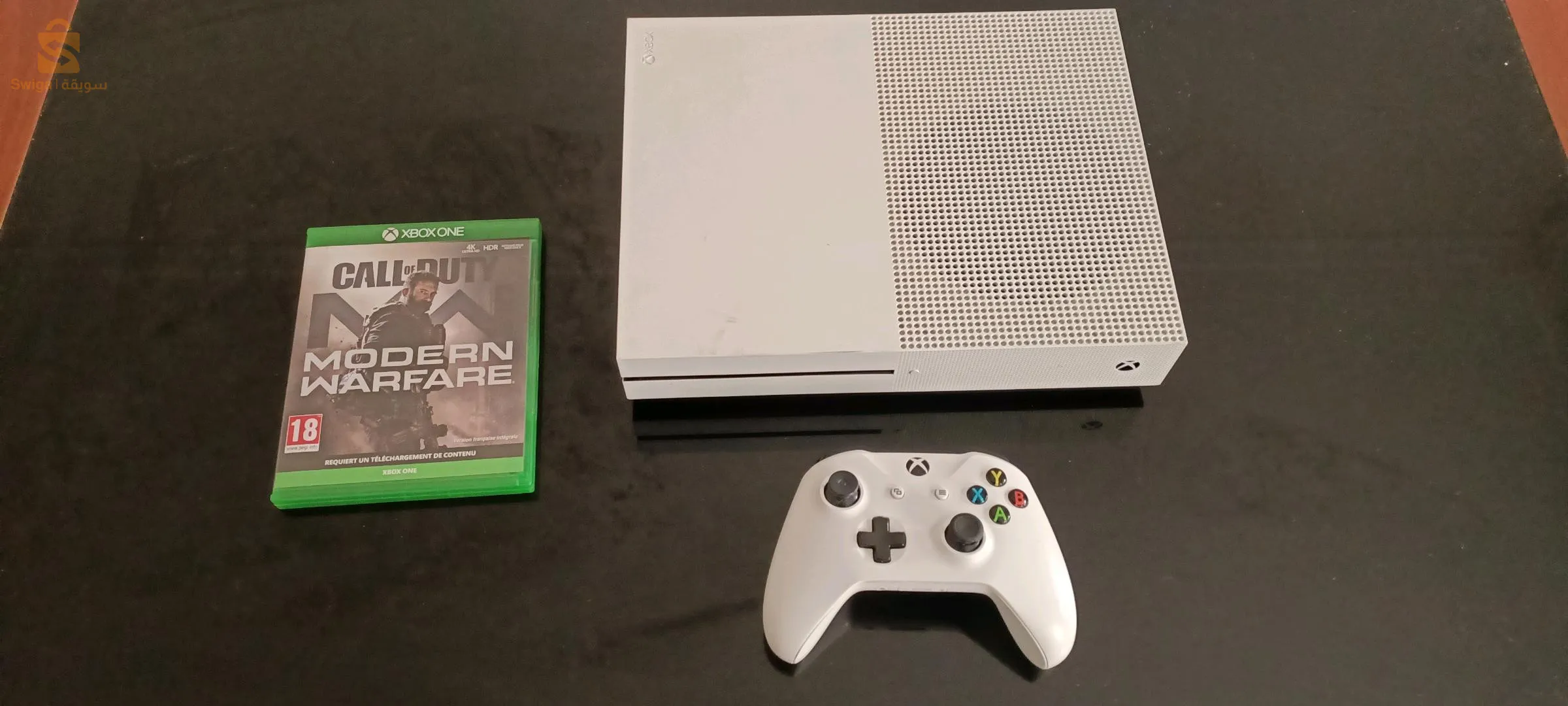 console xbox one + manette 🕹️ avec batterie et file + cd