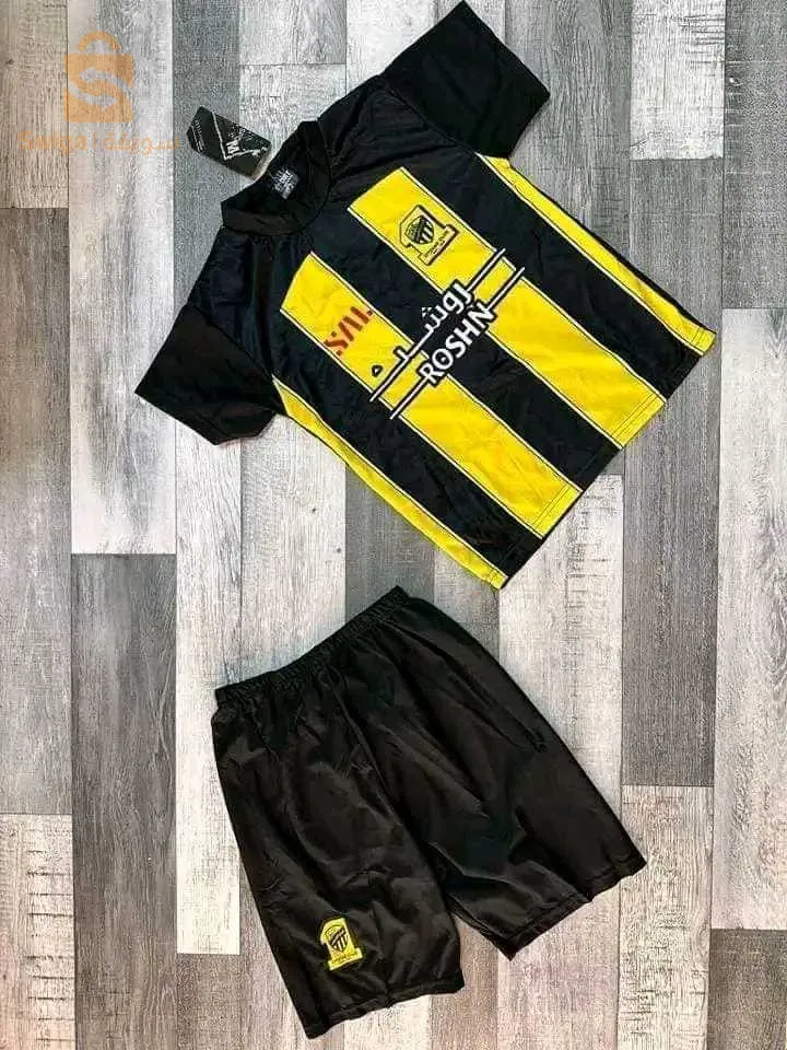 vêtements sports enfants