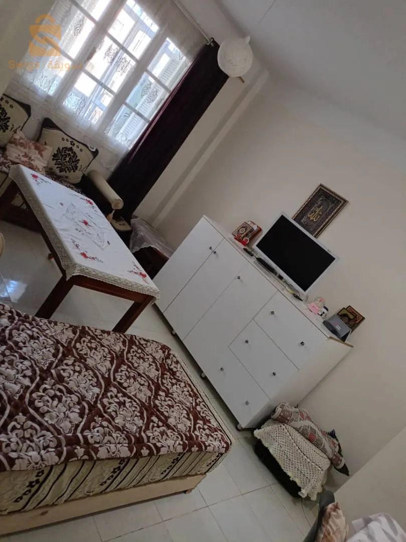 f3 à vendre à belgaid 3eme etage