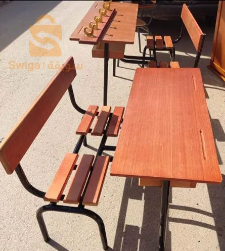 طاولات مدرسية ذات جودة حسب القياس 1/2/3