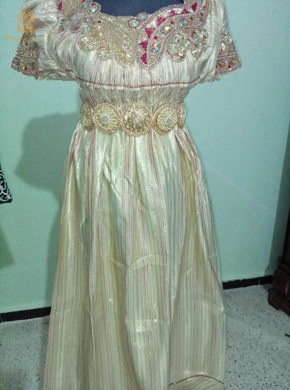 كراء ملابس المناسبات