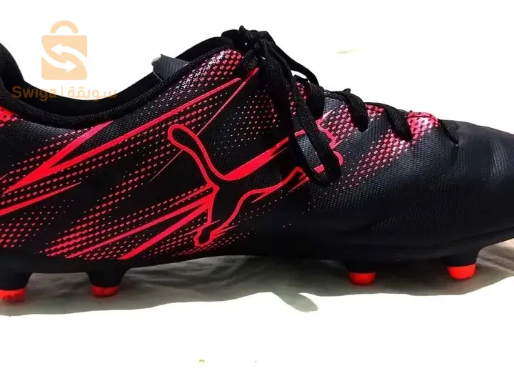 حذاء كرة قدم puma
