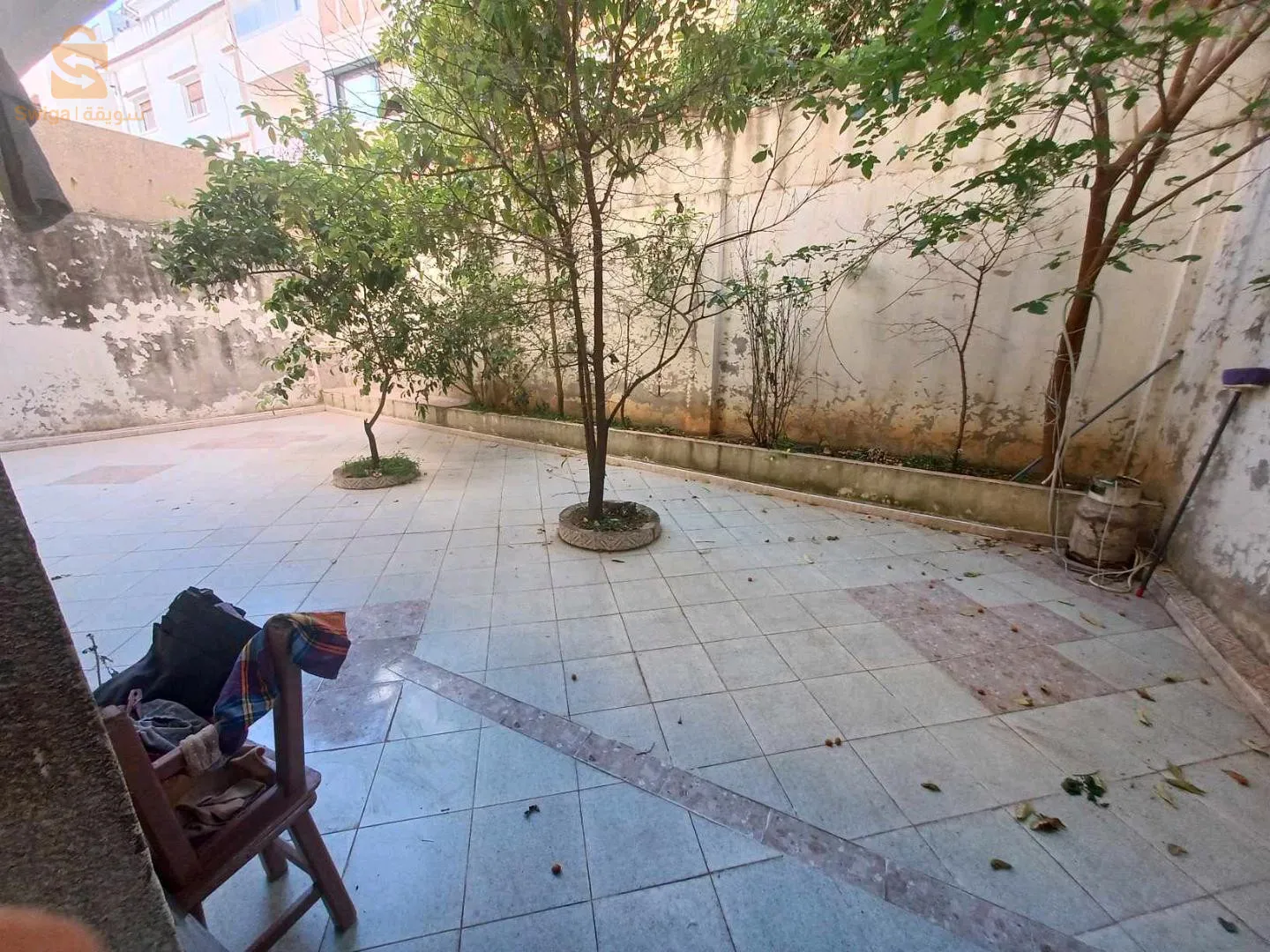 villa R+2+roof containing a laudry room