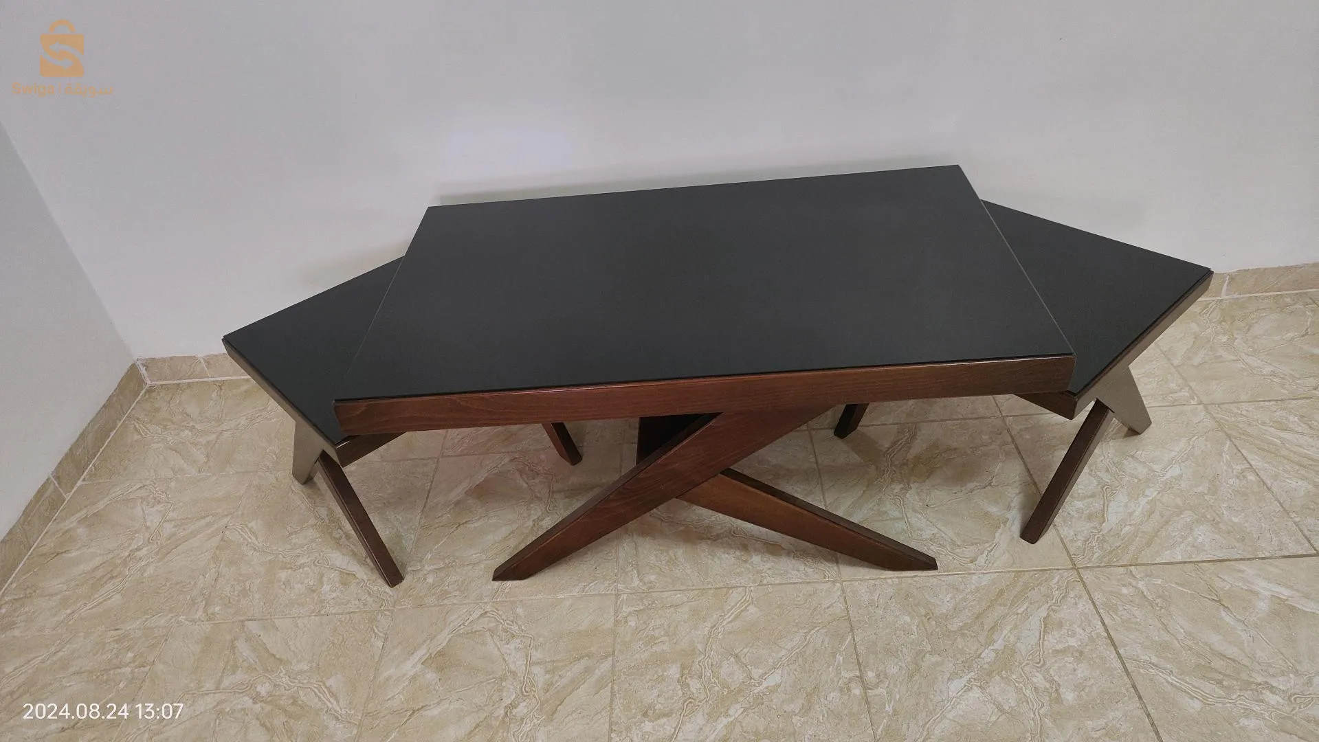 Table basse en être