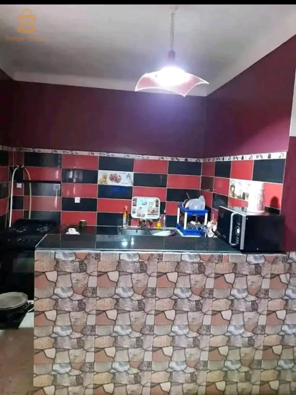 فيلا  r+2 للبيع في سرايدي عنابة 386m² عقد
لمهتم يبعتلي نرسلو رقم الهاتف