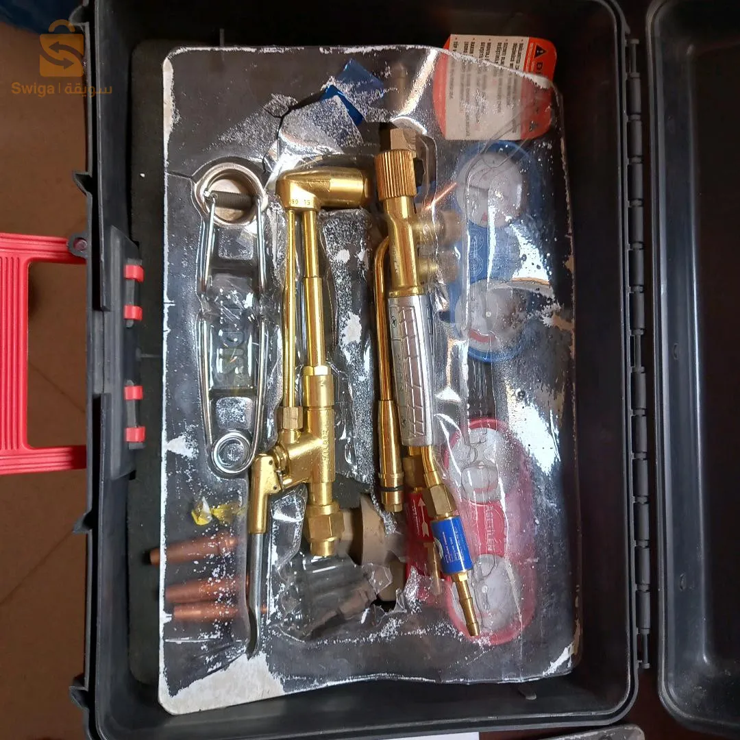 كوفر شاليموا حاجة شابة جديدة