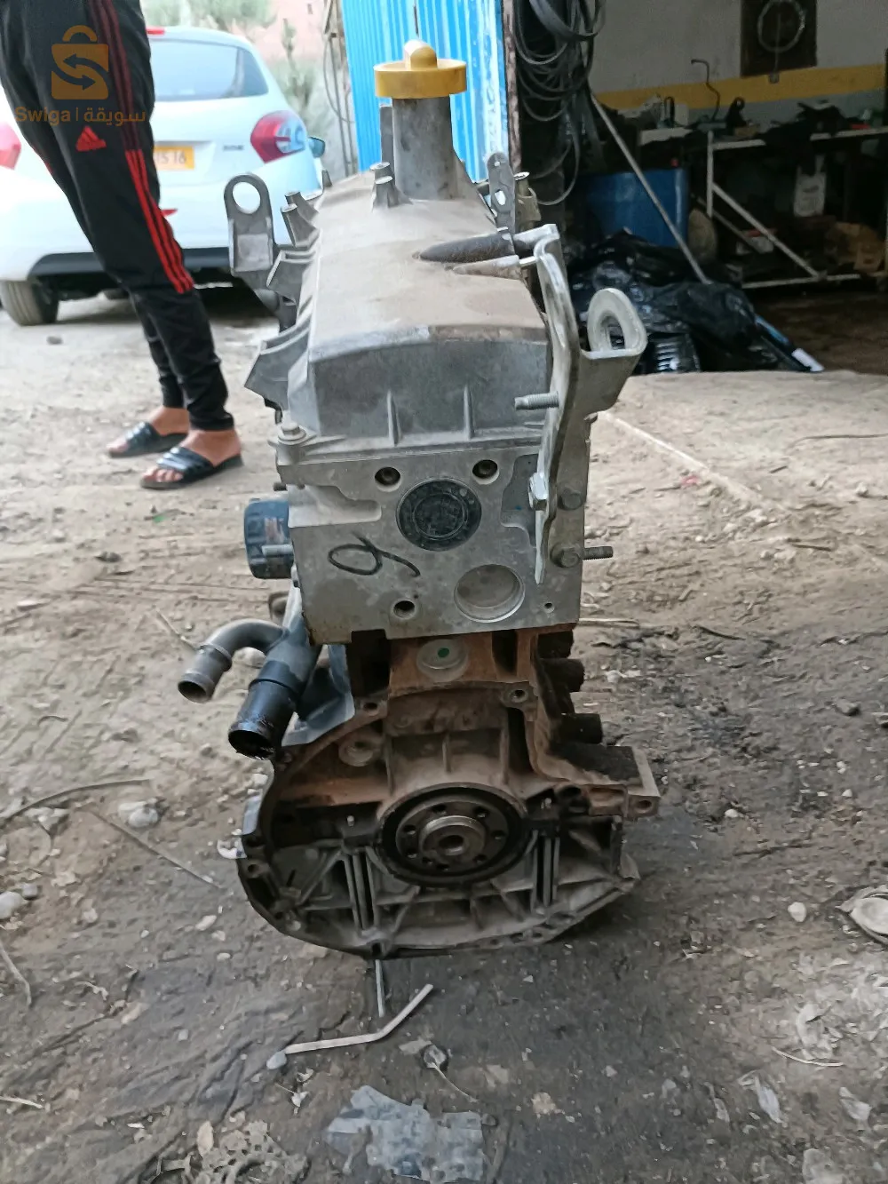 deux moteurs 1.6 essence symbole 2015