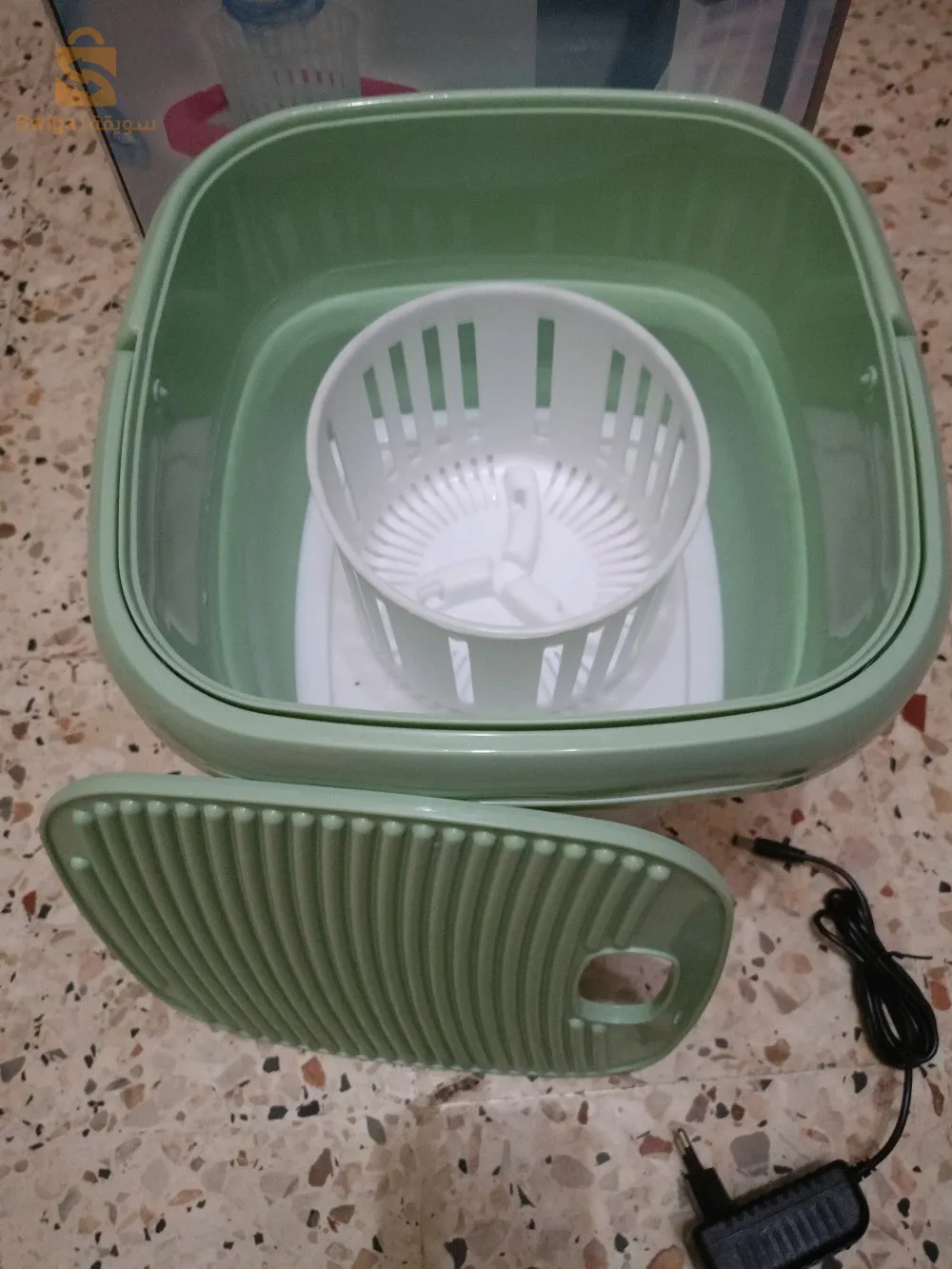 غسالة صغيرة قابلة للطي