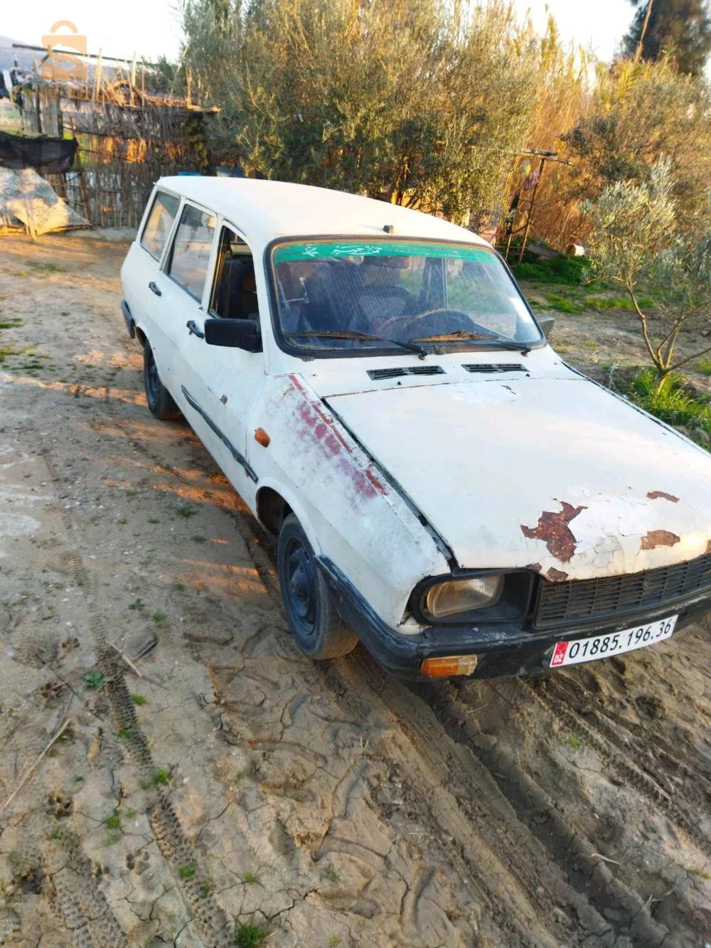 dacia r12