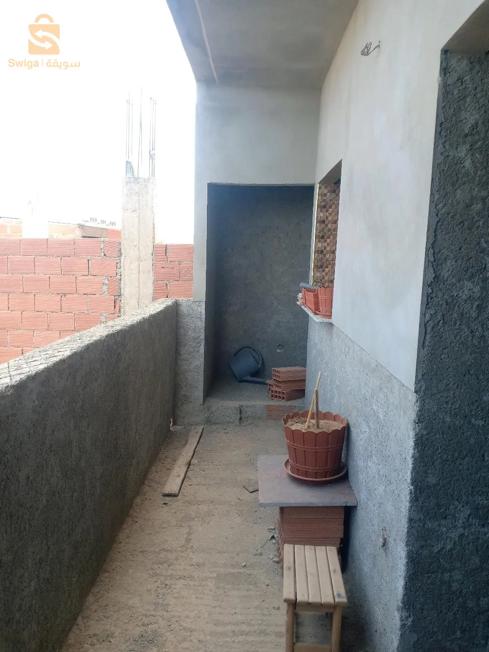 appartement F3 à vendre sumi fini superficie 82 M2 a Tedjelabin wilyia de Boumerdes