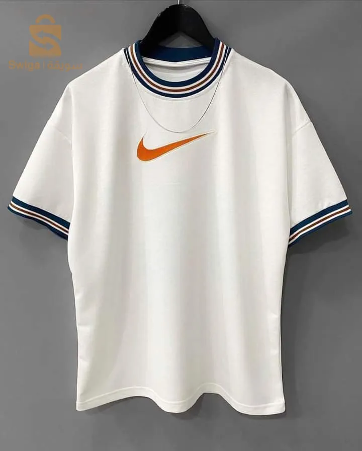 تي شيرت اوفرسايز