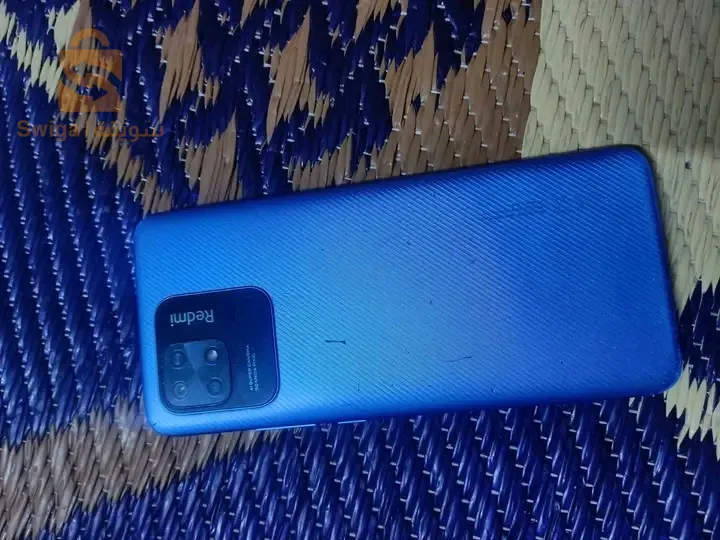 نبيع ولا نبدل ايفون 8 plus  و نزيدو