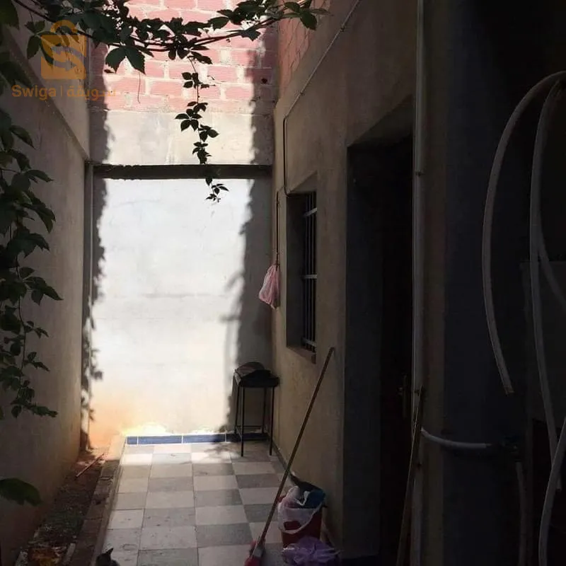 سكن ارضي للبيع ذو طابقين 240 متر ملكية خاصة بحي لورباكو