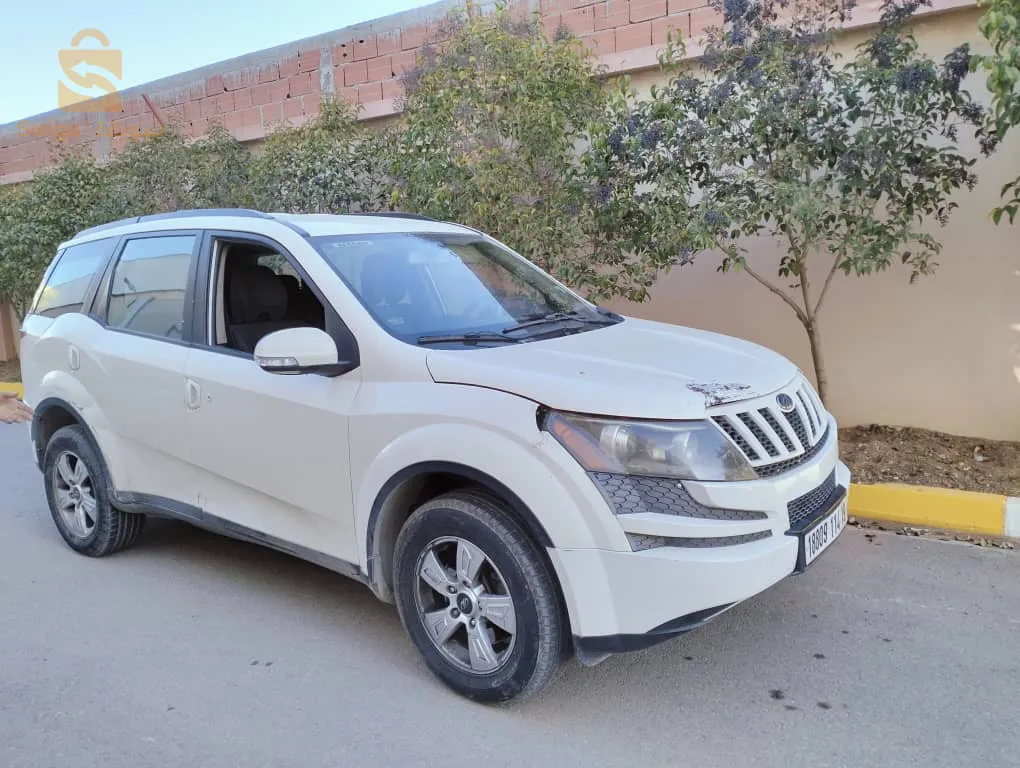 car mahindra xuv 500