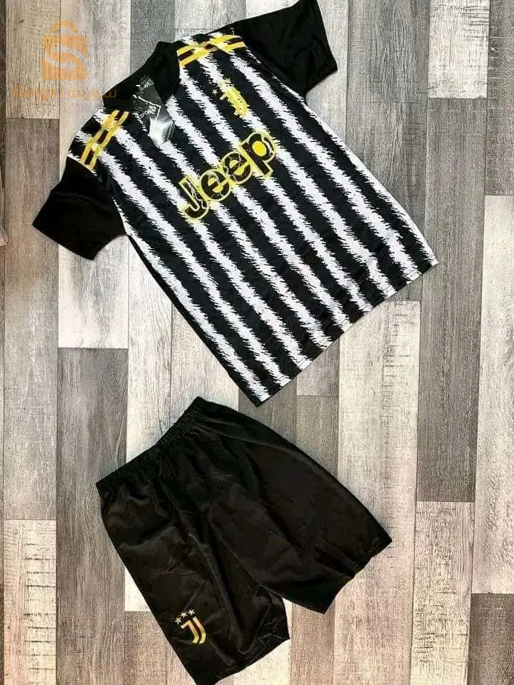 vêtements sports enfants