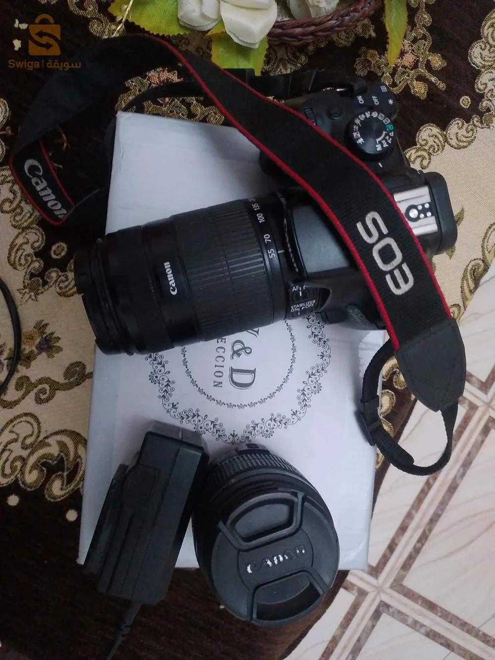 Disponible canon 1300d m3aha objectif 55-250 est 18-55 est  charger haja ndifa mn nhark khdam