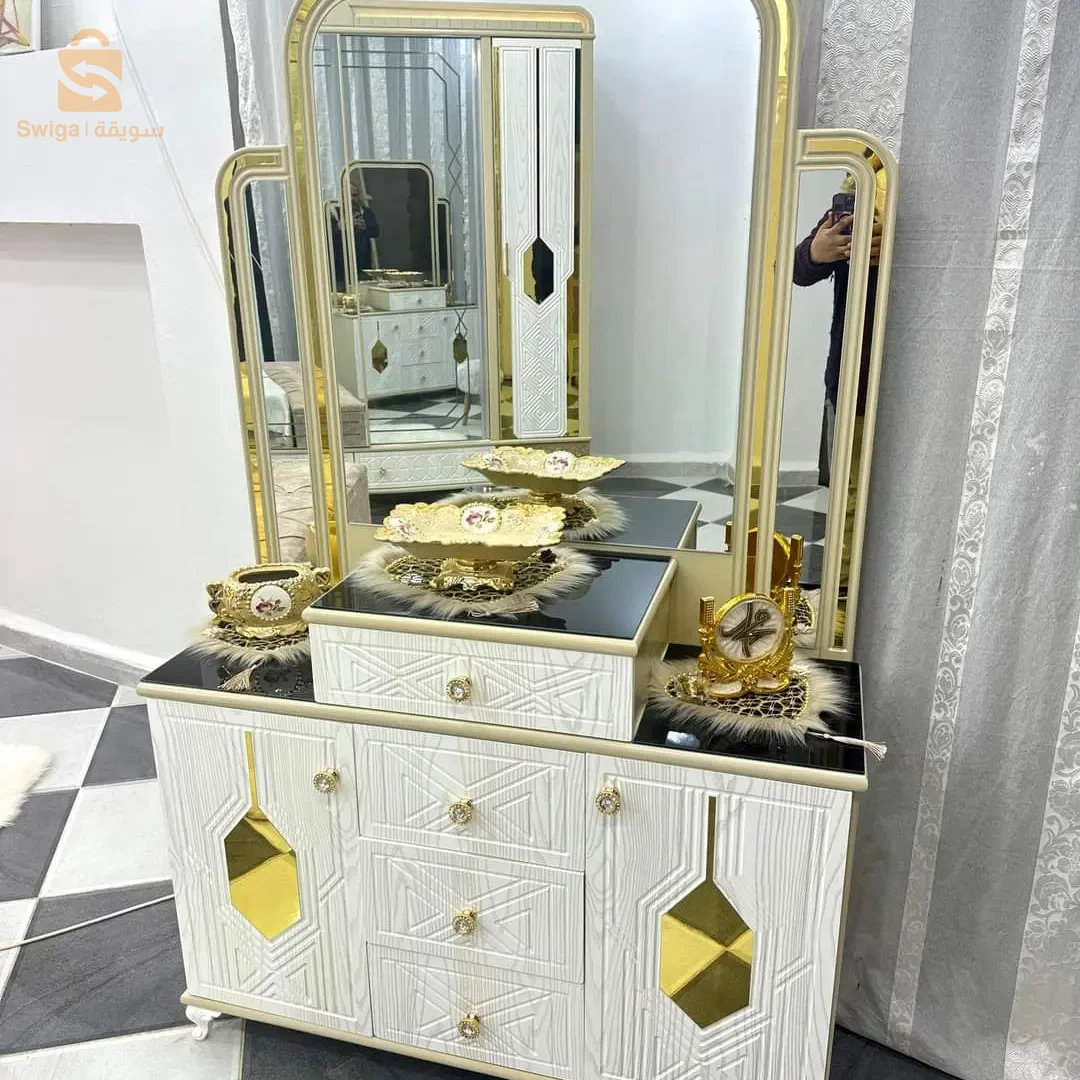 اثاث الزوالي حي الحمدنية شفة كمنال ولاية البليدة