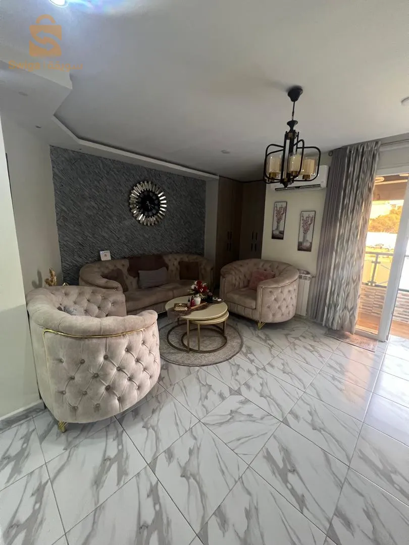 شقة F3 للبيع الجزائر العاصمة عين البنيان