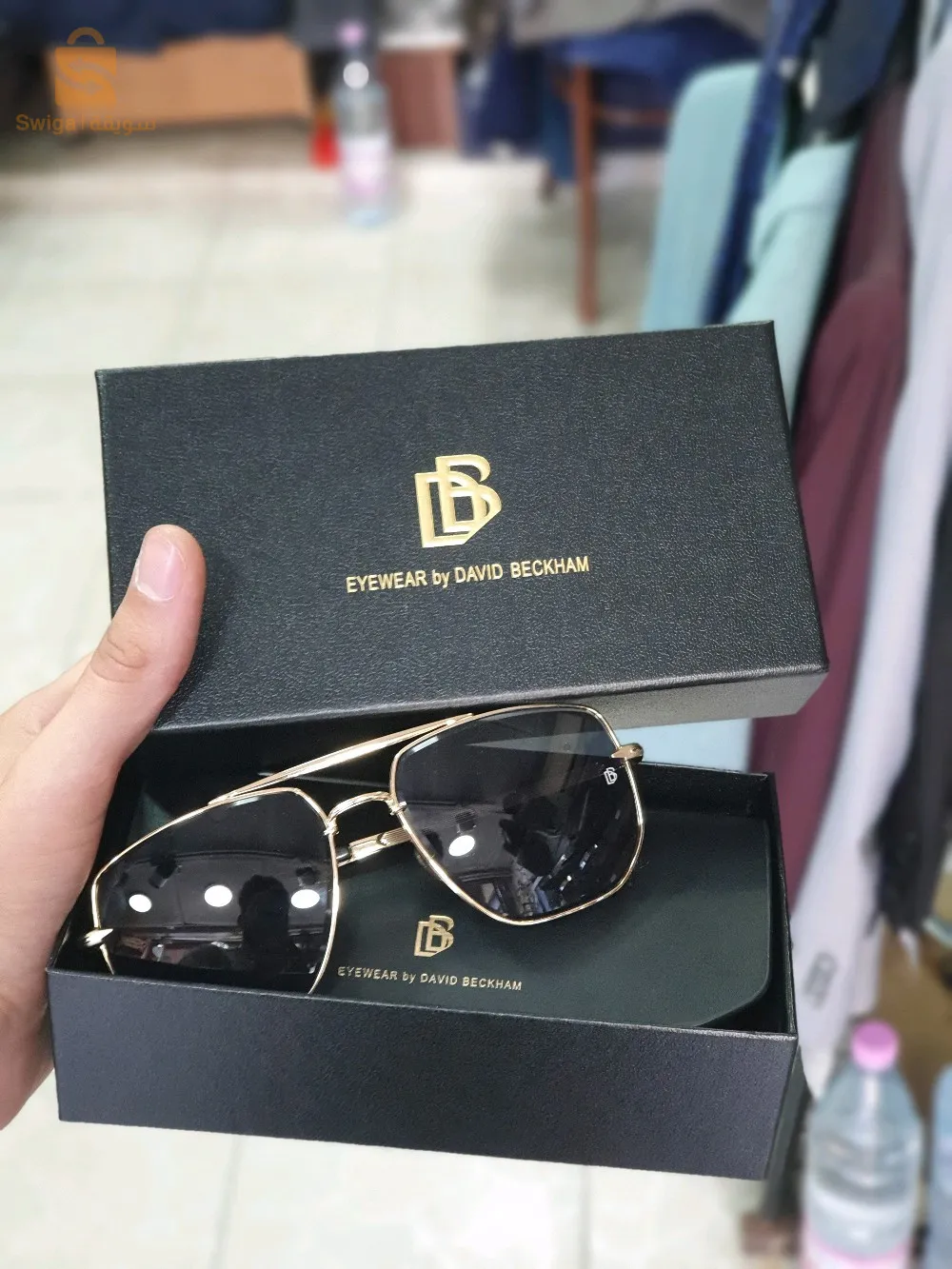 نظارات و احزمة رجالية