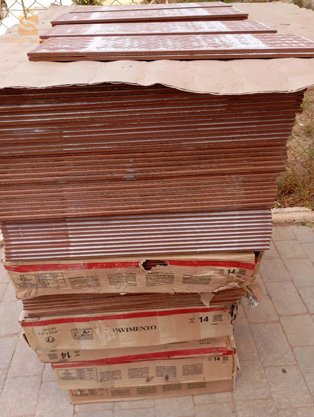 الفوباكي  منتج إسباني faux parquetبأرخس سعر في سوق الجزائرية ذات جودة عالية