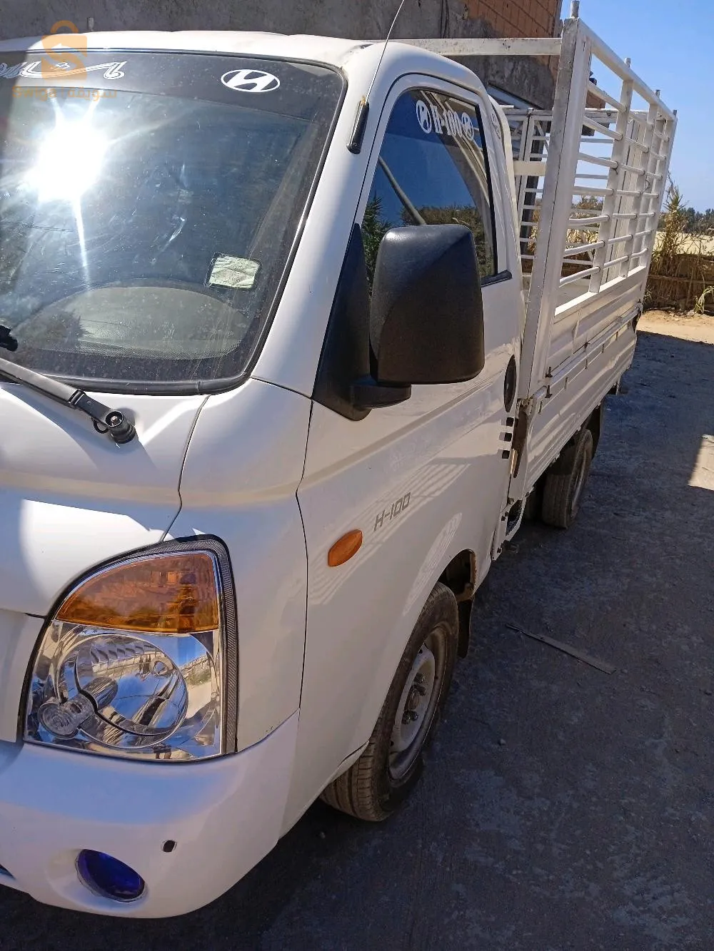 Hyundai h 100