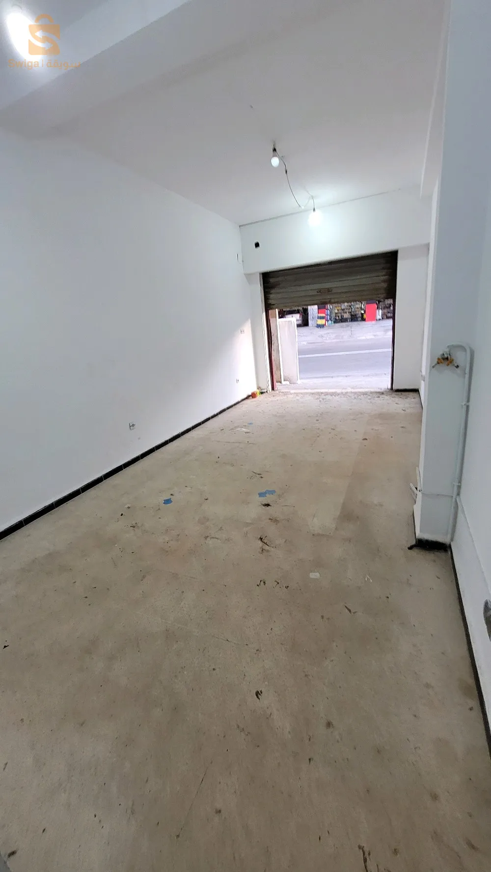 shop of 32m² for rent