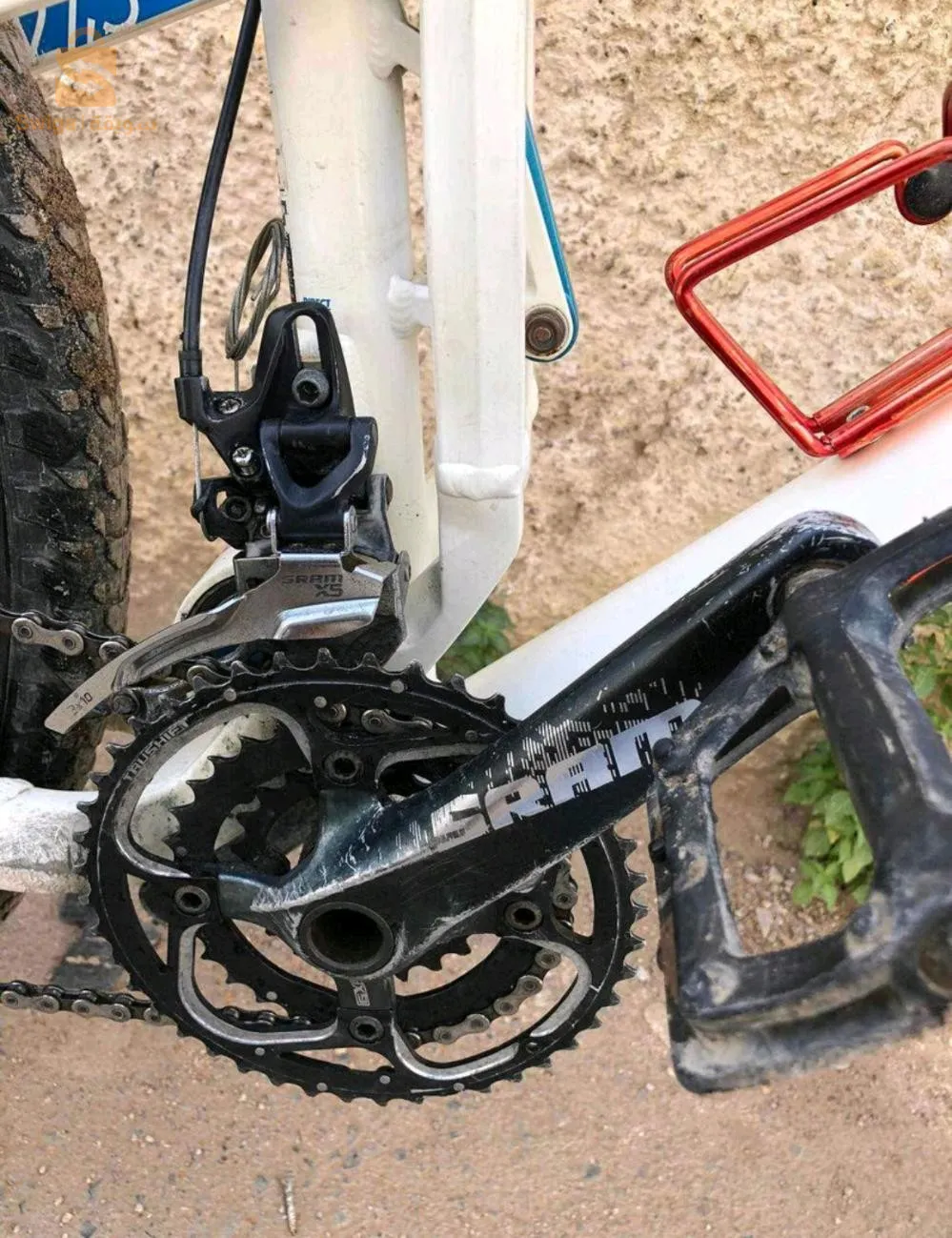 Velo rockrider bzaaf toop fran lokid duble amortiseur f rock chok haja tae jebal