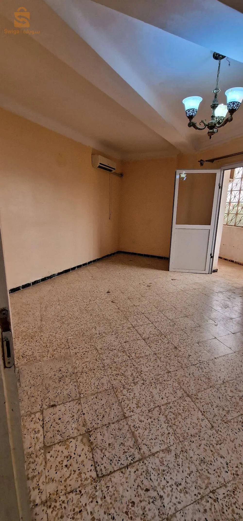 vente f4 Rocher 1 ème étage