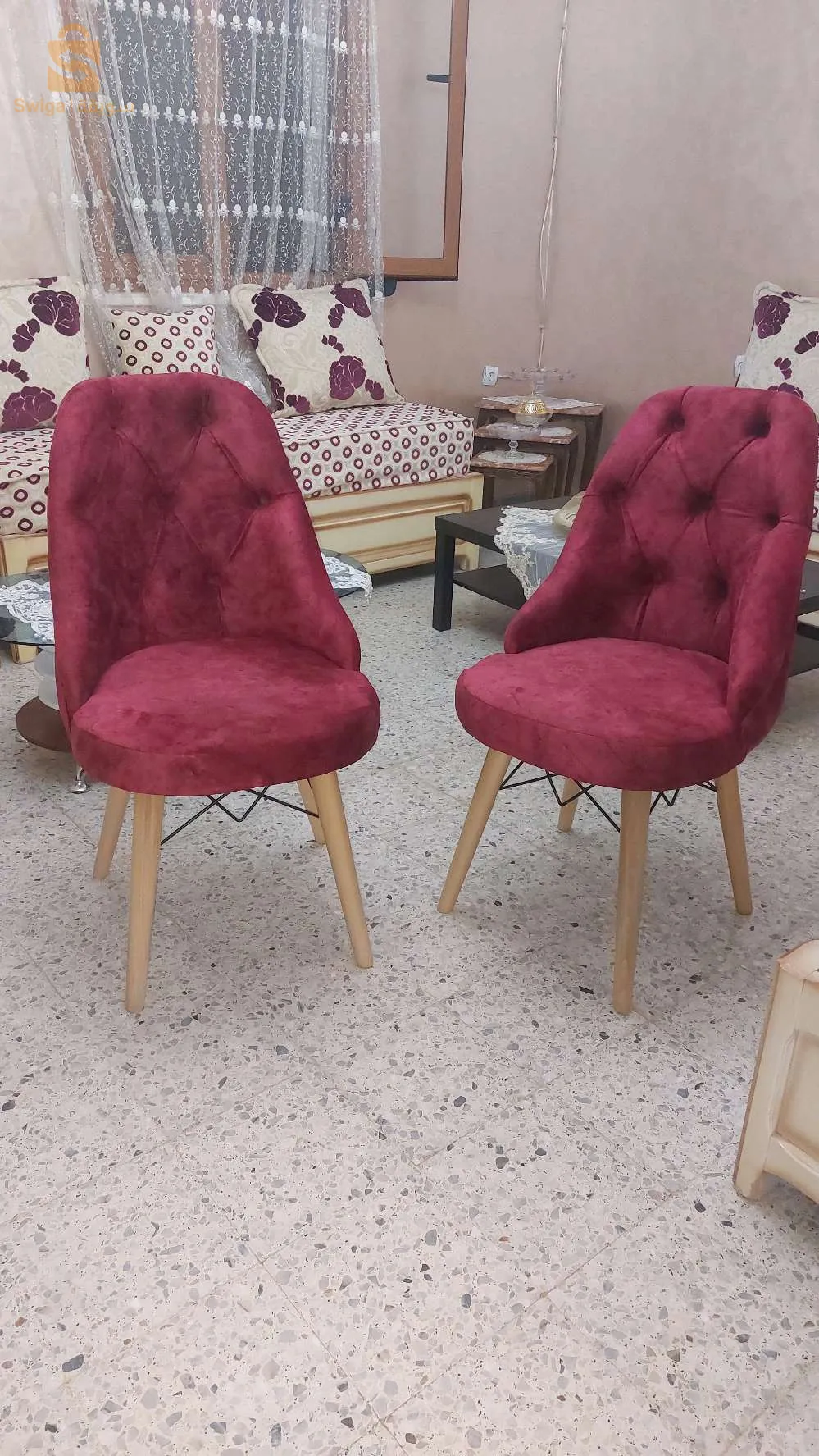 chaise capitonné