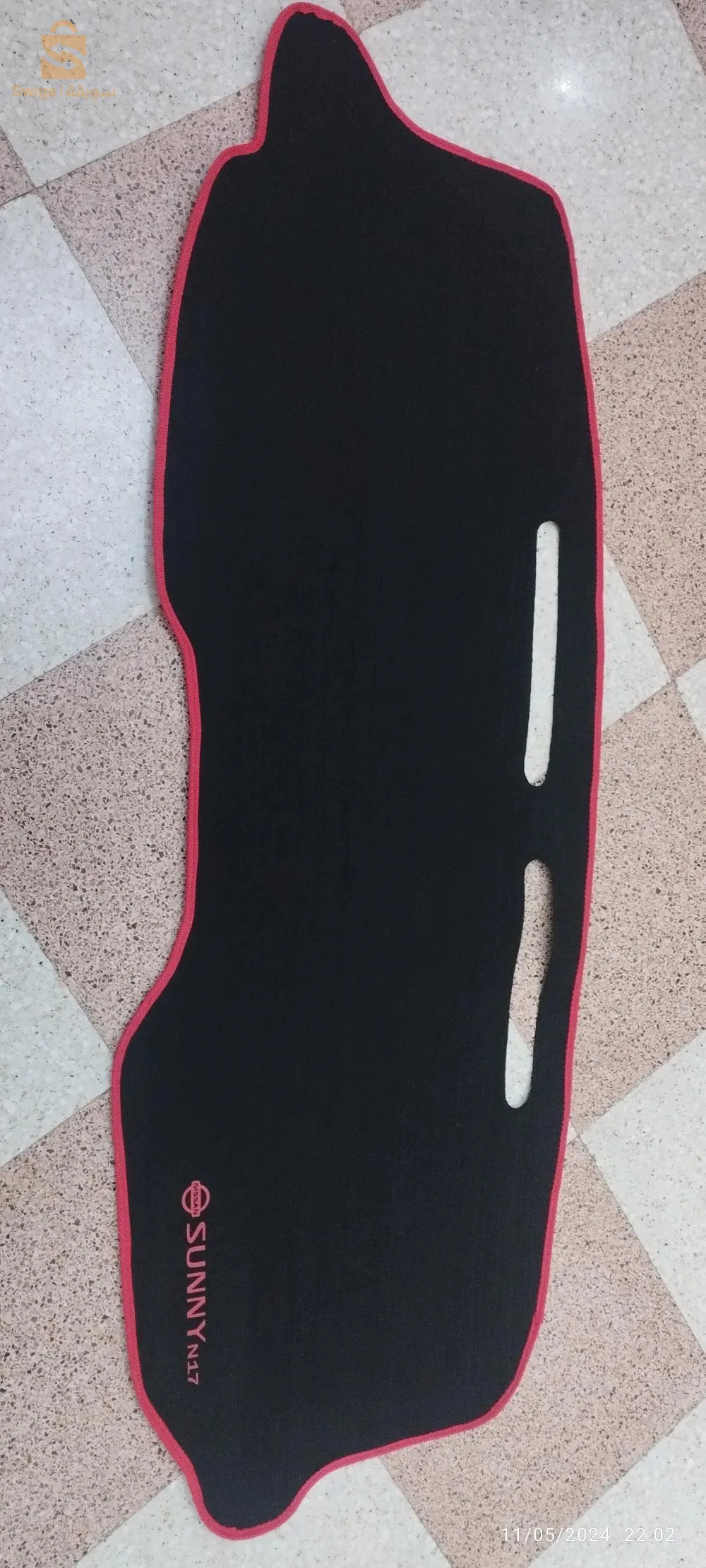 tapis Tableau de bord ( micra & sunny n17 )