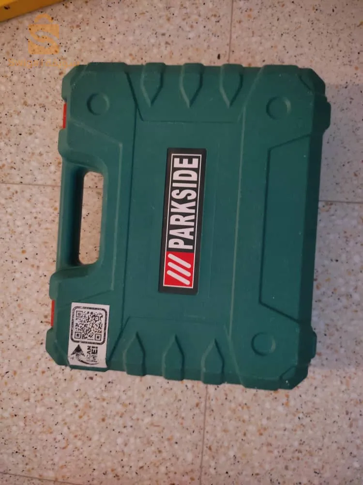 Que la paix, la miséricorde et les bénédictions de Dieu soient sur vous, mes frères. Il existe un Virax Plumby Metal, si Dieu le veut, quelque chose de propre. 0655 82 74 33