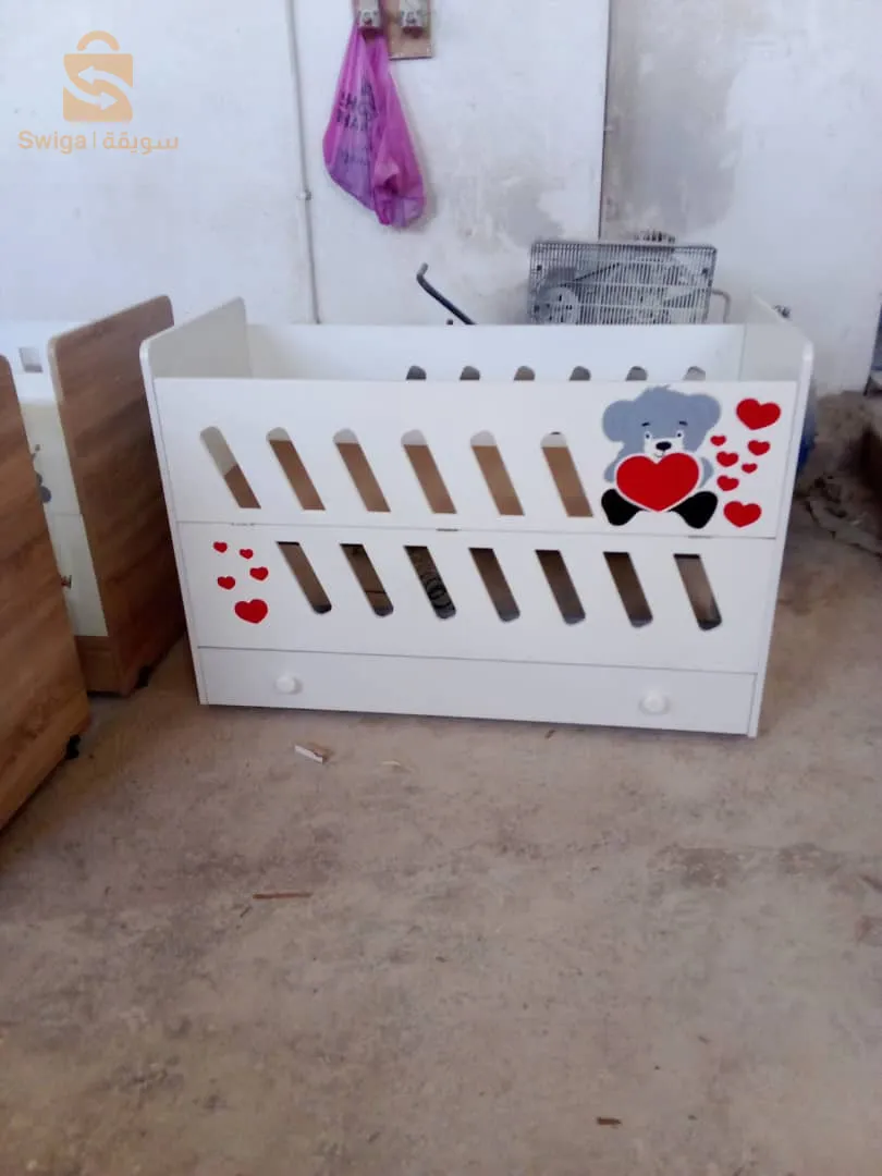 سرير الأطفال