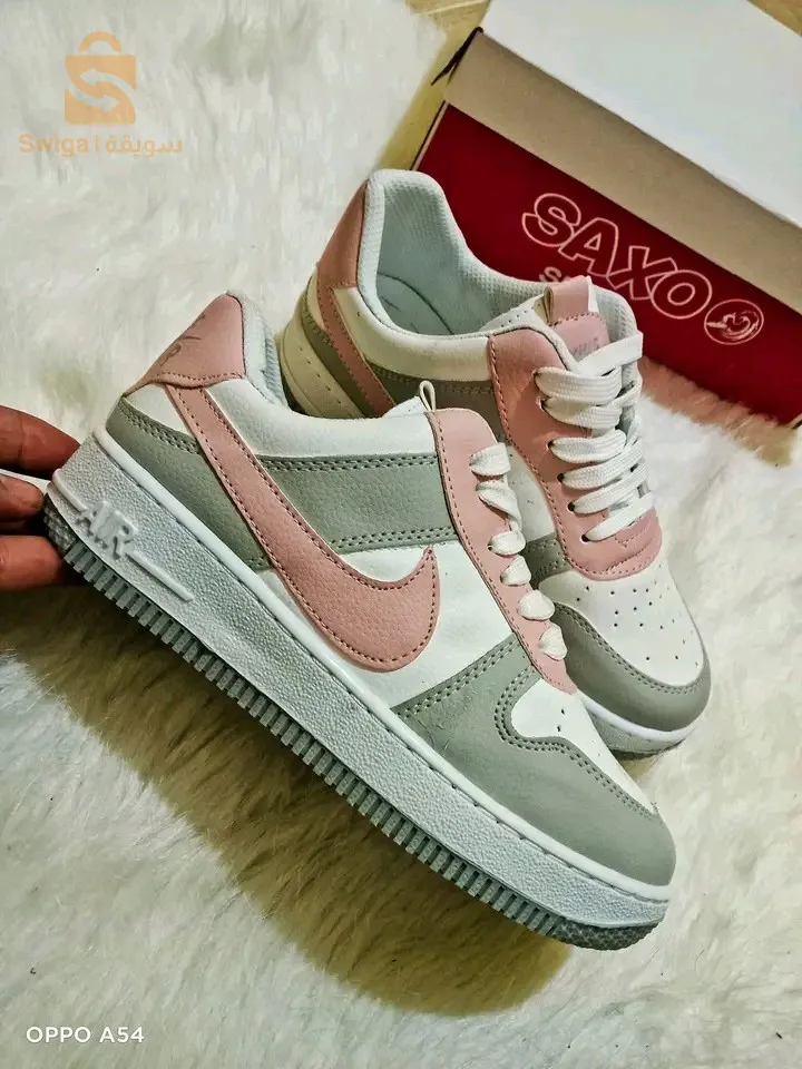 حذاء رياضي للاطفال رقم 33 جودة عالية